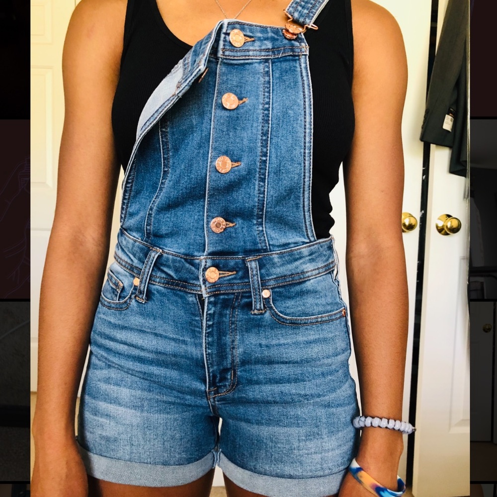 Jean Romper With rose gold buttons